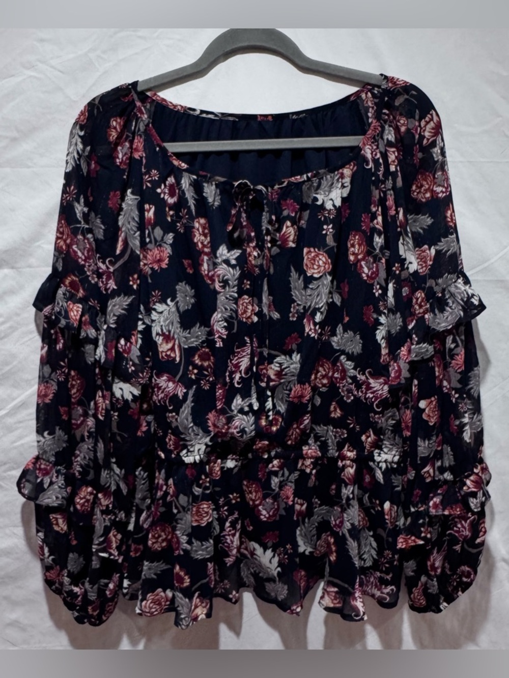 Maurices Plus Size Sheer Intricate Floral Print Metallic Tiered Sleeve Blouse 0x